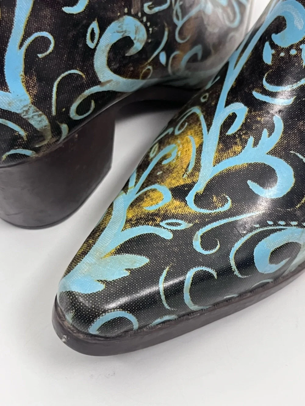 BOPS By Beehive Crain 02 Paisley Print Pointy Toe Rain Boots Size 6 Western Boho